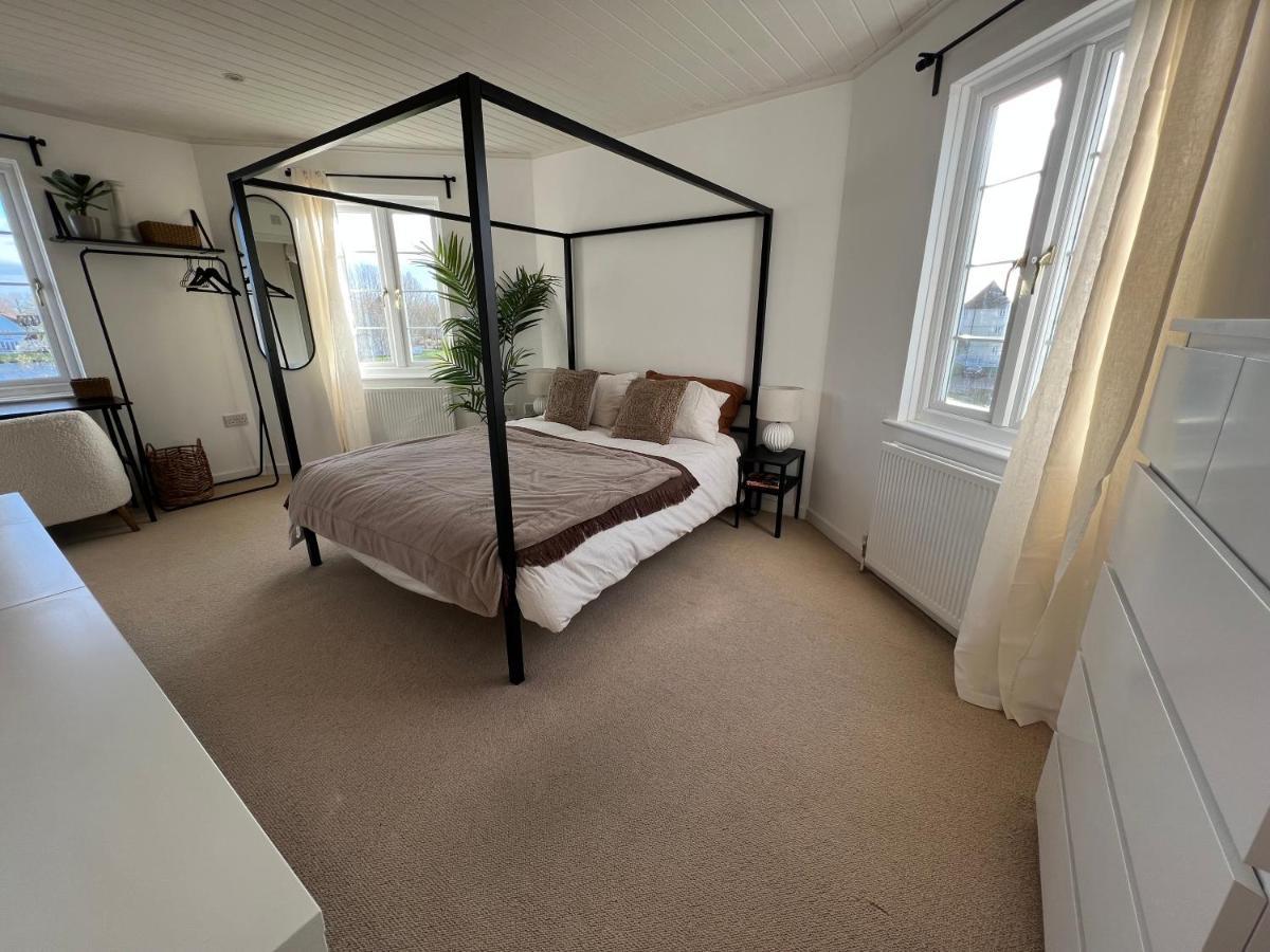 Barnsley, Turret House Windrush Lake 사우스 체르니 외부 사진