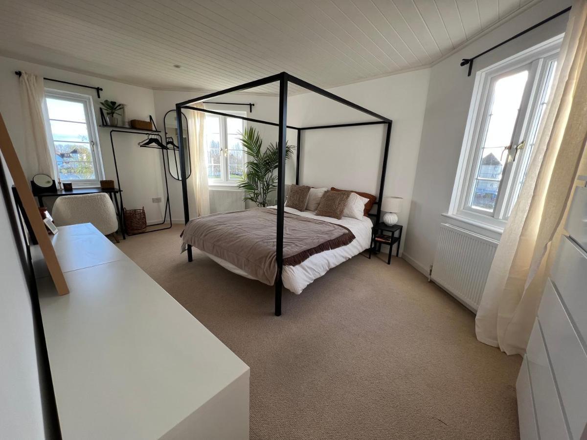 Barnsley, Turret House Windrush Lake 사우스 체르니 외부 사진
